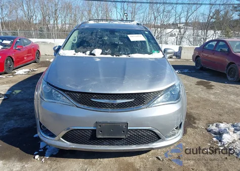 2018 Chrysler Pacifica Touring L из США, поврежденный, VIN 2C4RC1BG1JR269727
